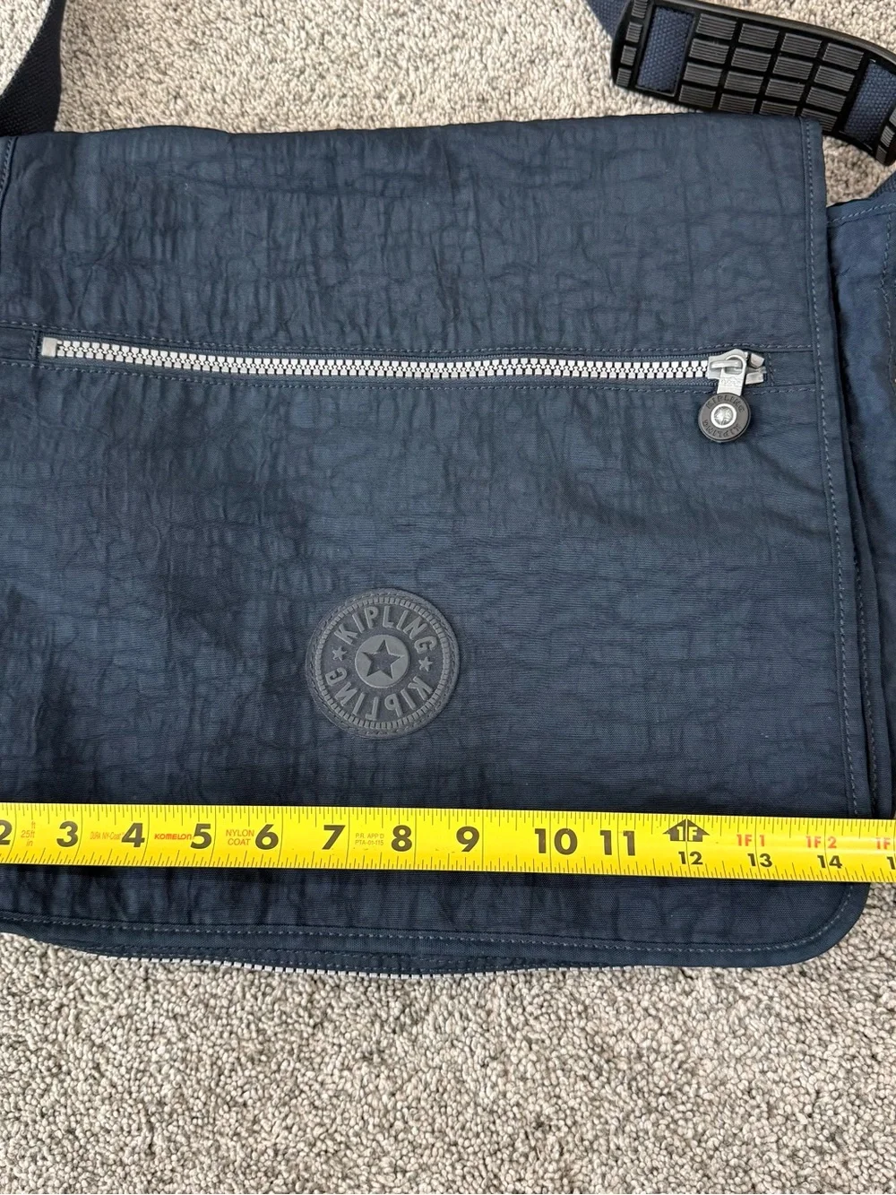 Kipling compact navy